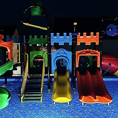 Resort Park - *
